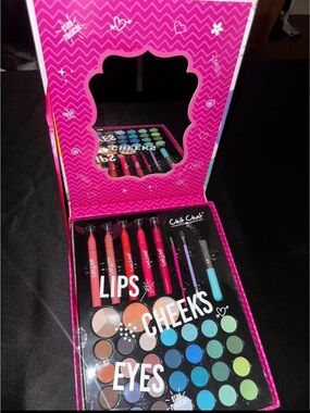 Chit Chat Kids Makeup Palette — Pink Lids & Cheeks Set